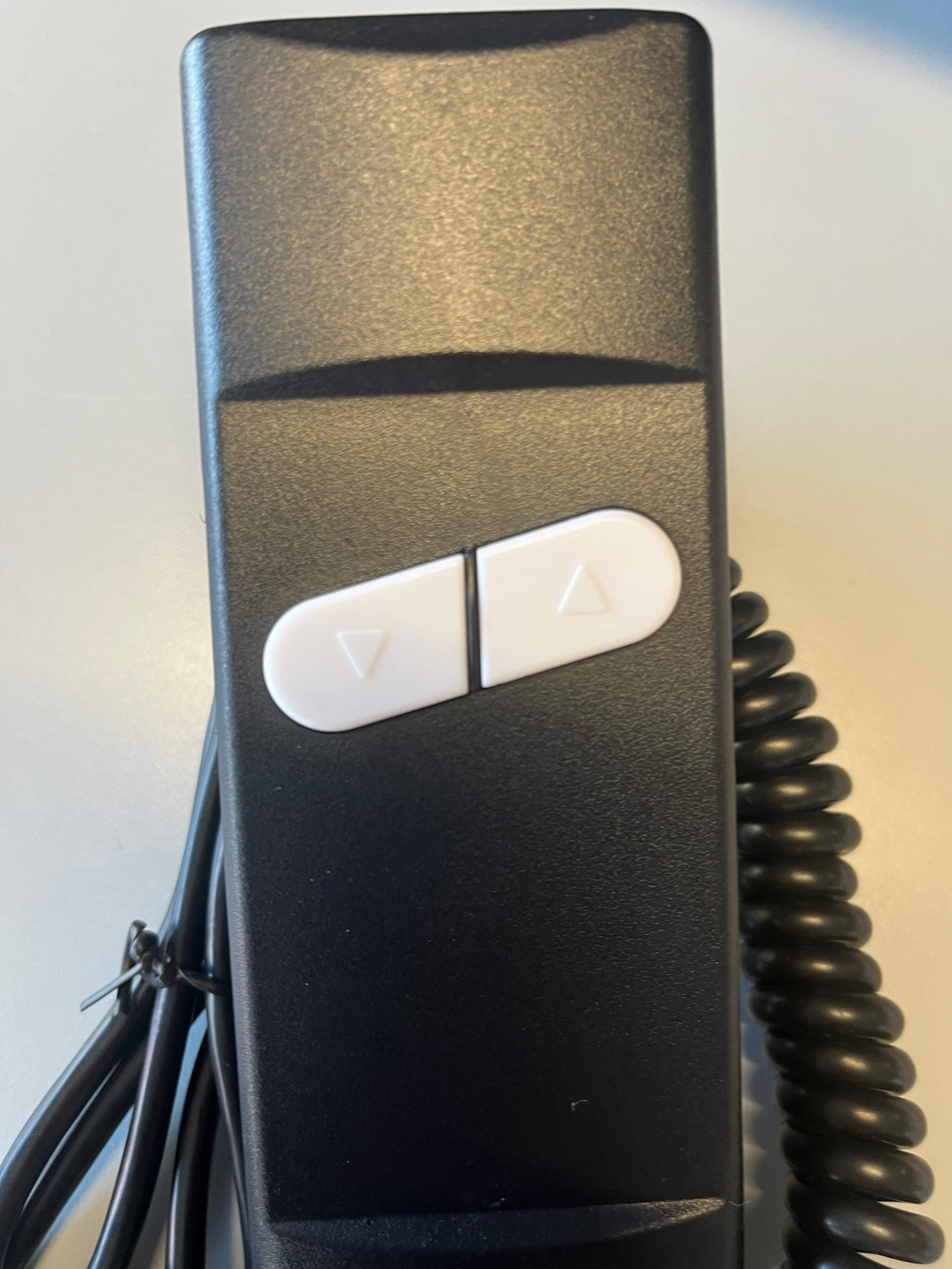 REF: Q01 -MANDO PARA GRUA QUICK RAISER I, 2 PULS- 5 DINS - Imagen 3