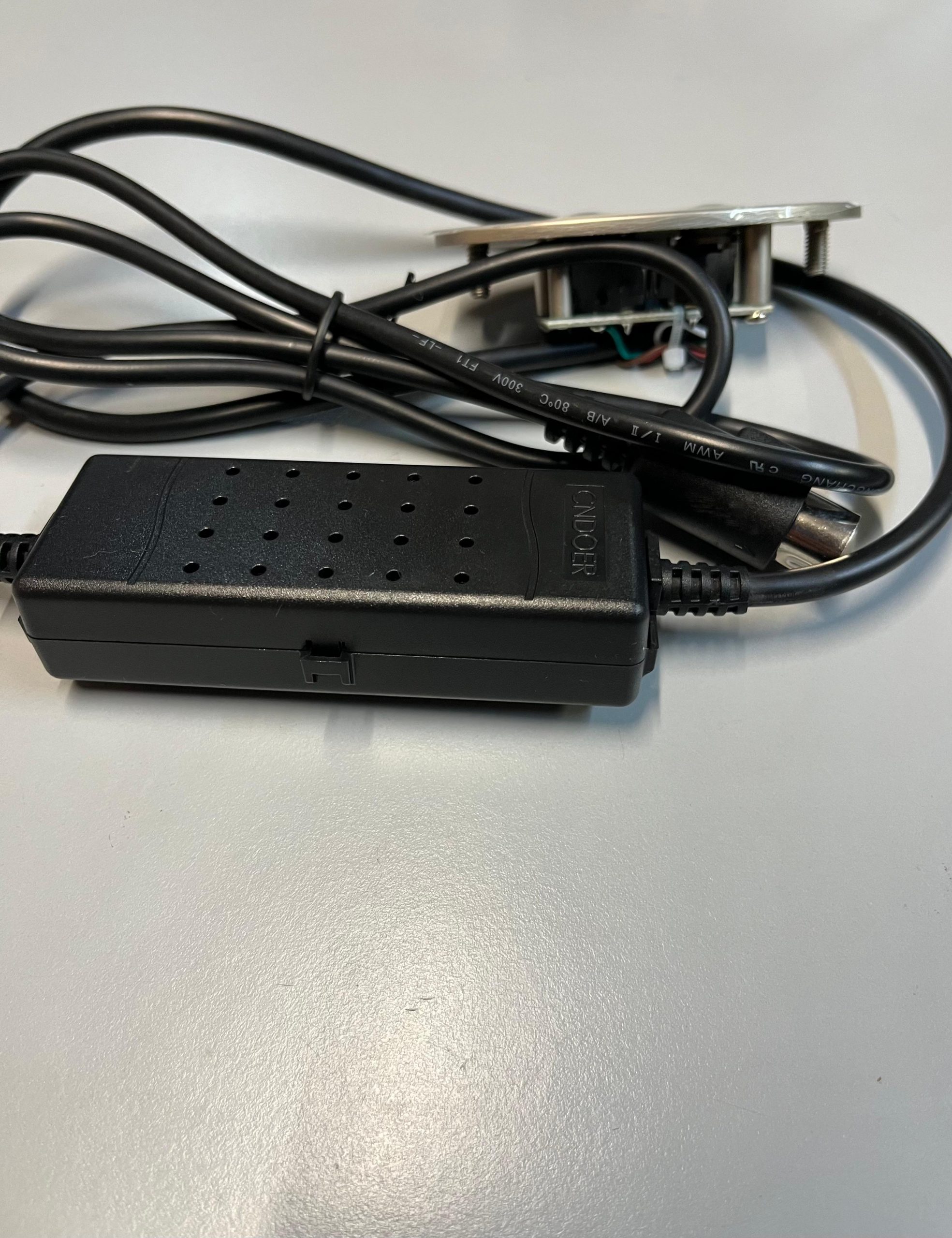 REF: SB115 USB MANDO DOS PULSADORES PARA SILLON CON USB, UN MOTOR - Imagen 3